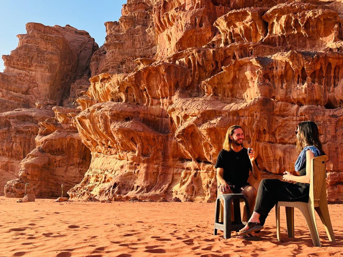 ホテル Bedouin Nights Camp ワディ ・ラム エクステリア 写真