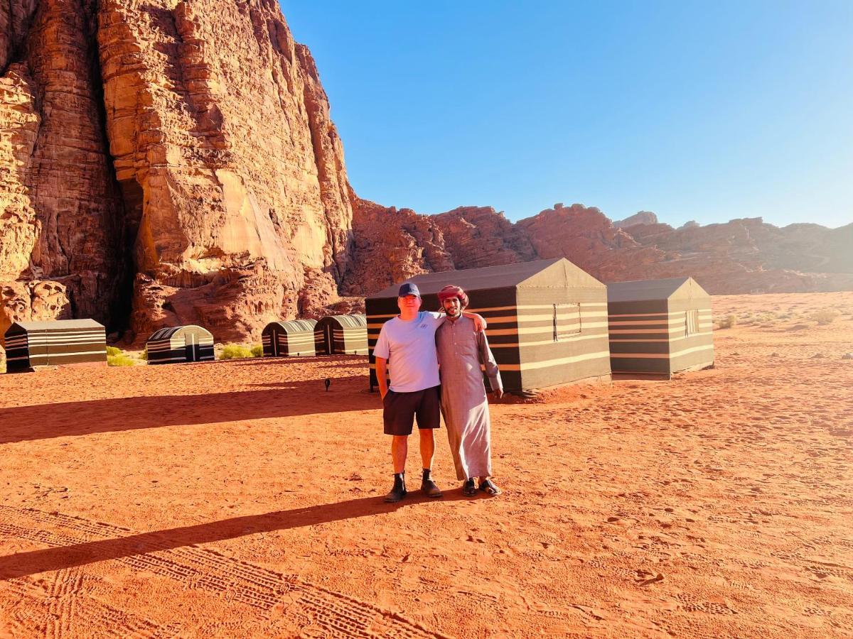 ホテル Bedouin Nights Camp ワディ ・ラム エクステリア 写真