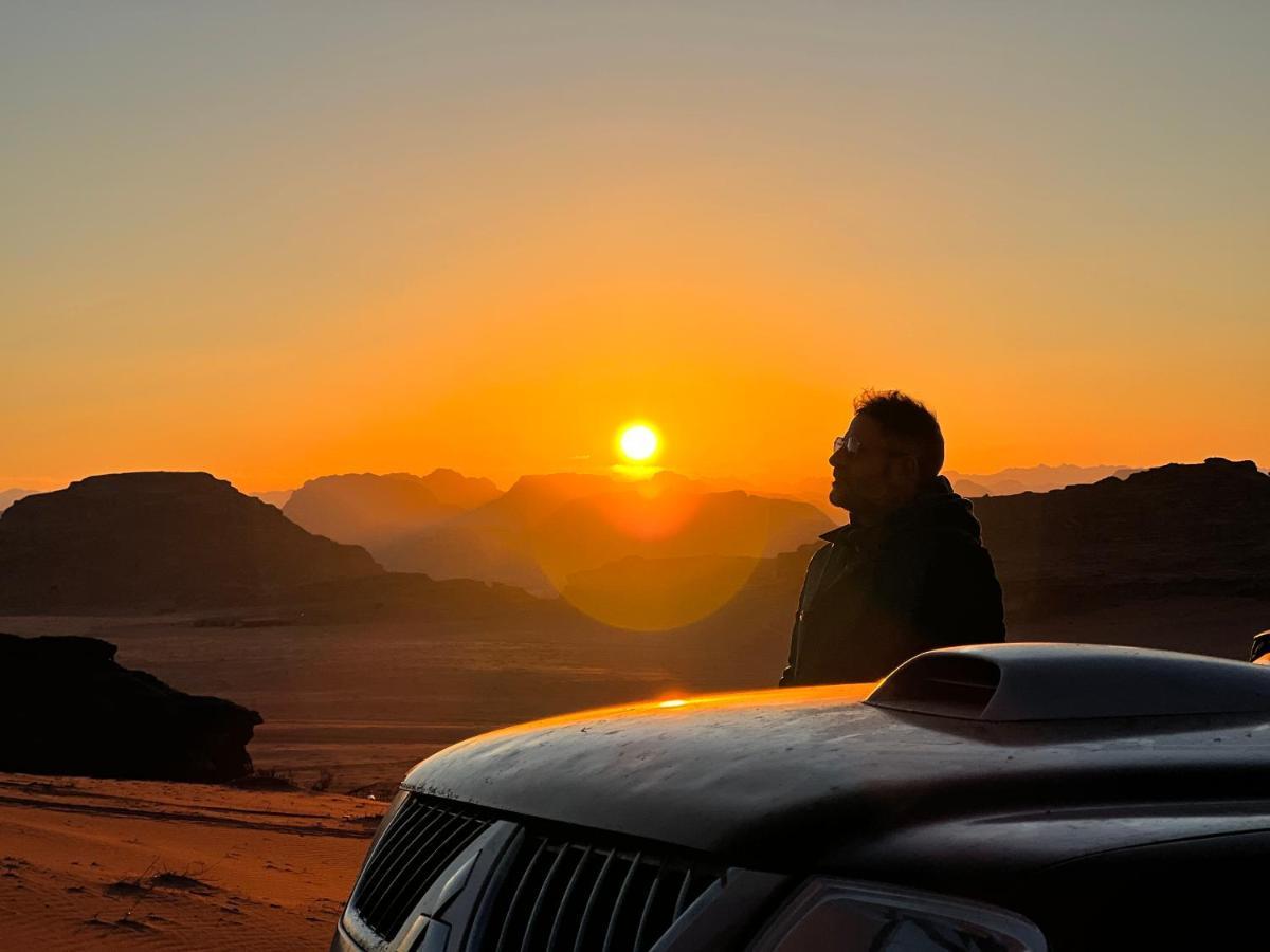 ホテル Bedouin Nights Camp ワディ ・ラム エクステリア 写真
